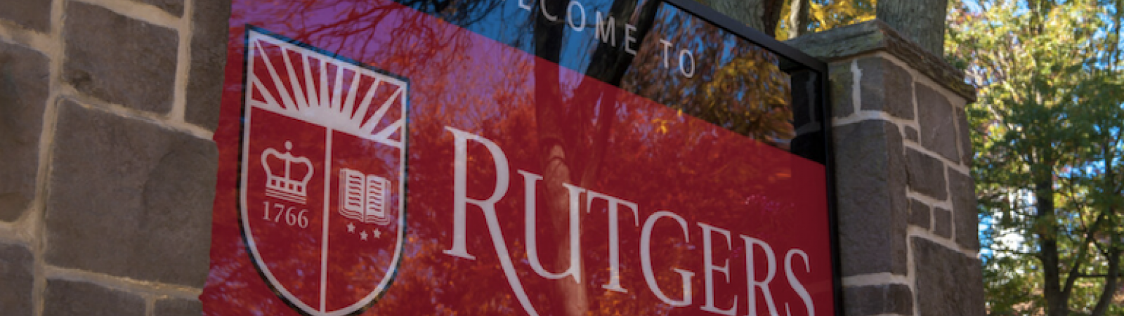 "Welcome to Rutgers" sign on the New Brunswick campus